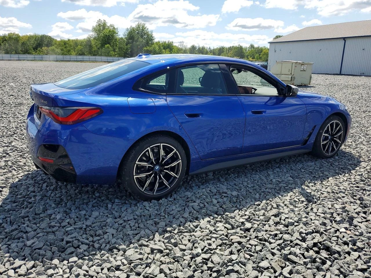 BMW i4 M50, снимка 3 - Автомобили и джипове - 55585002