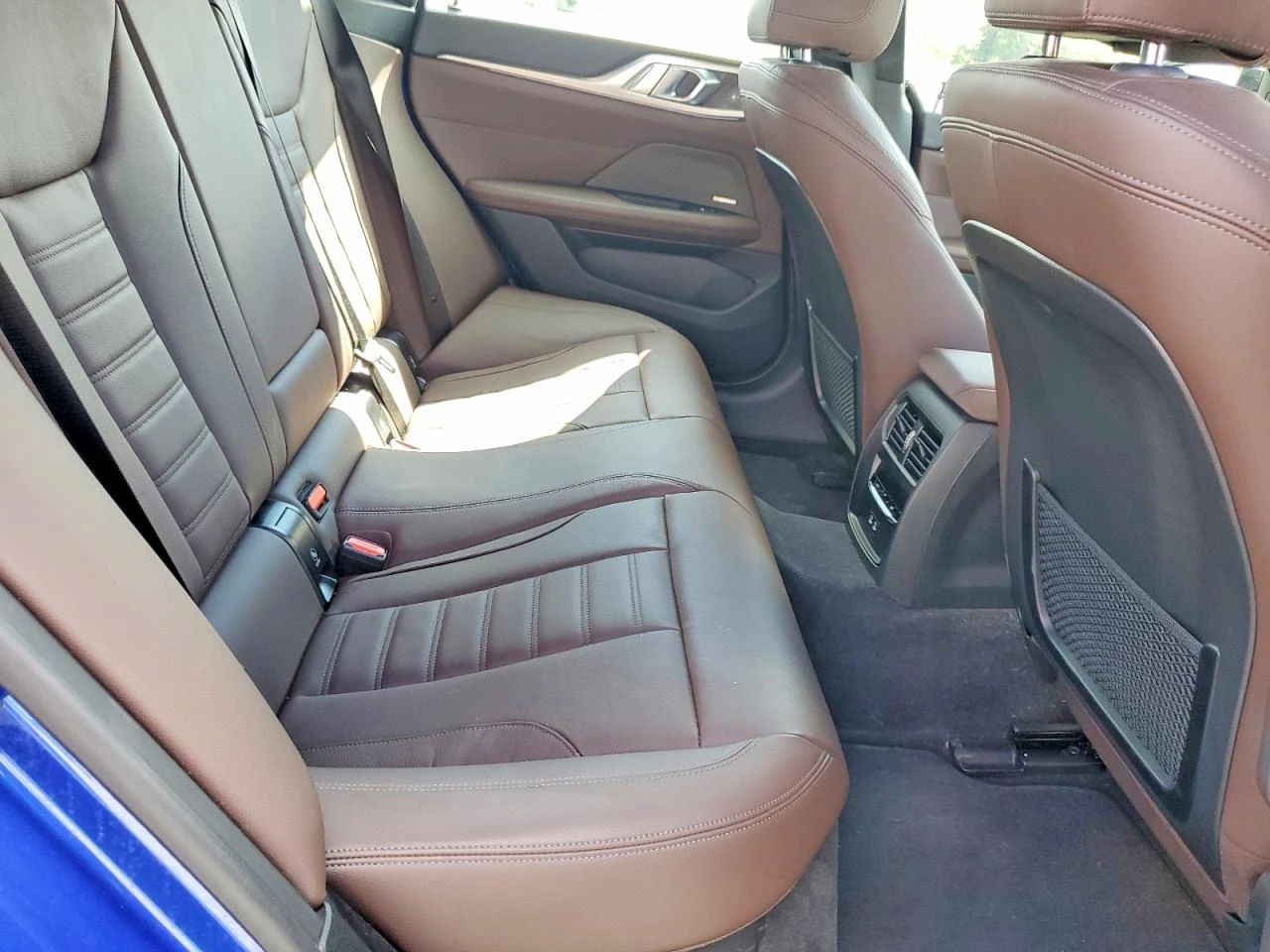 BMW i4 M50, снимка 10 - Автомобили и джипове - 55585002