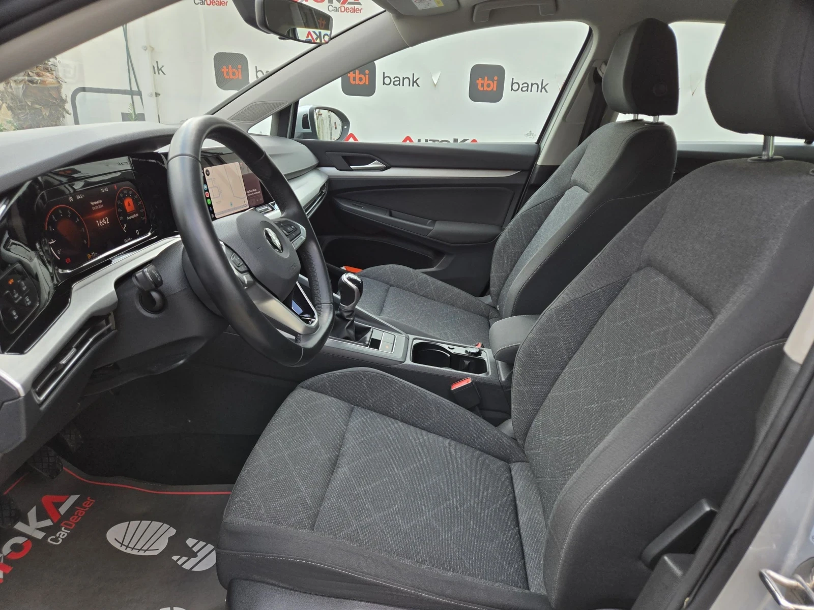 VW Golf 1.0i-110кс= 35.000км!!= VIRTUAL= DISTRONIC= BLIND, снимка 7 - Автомобили и джипове - 55590544