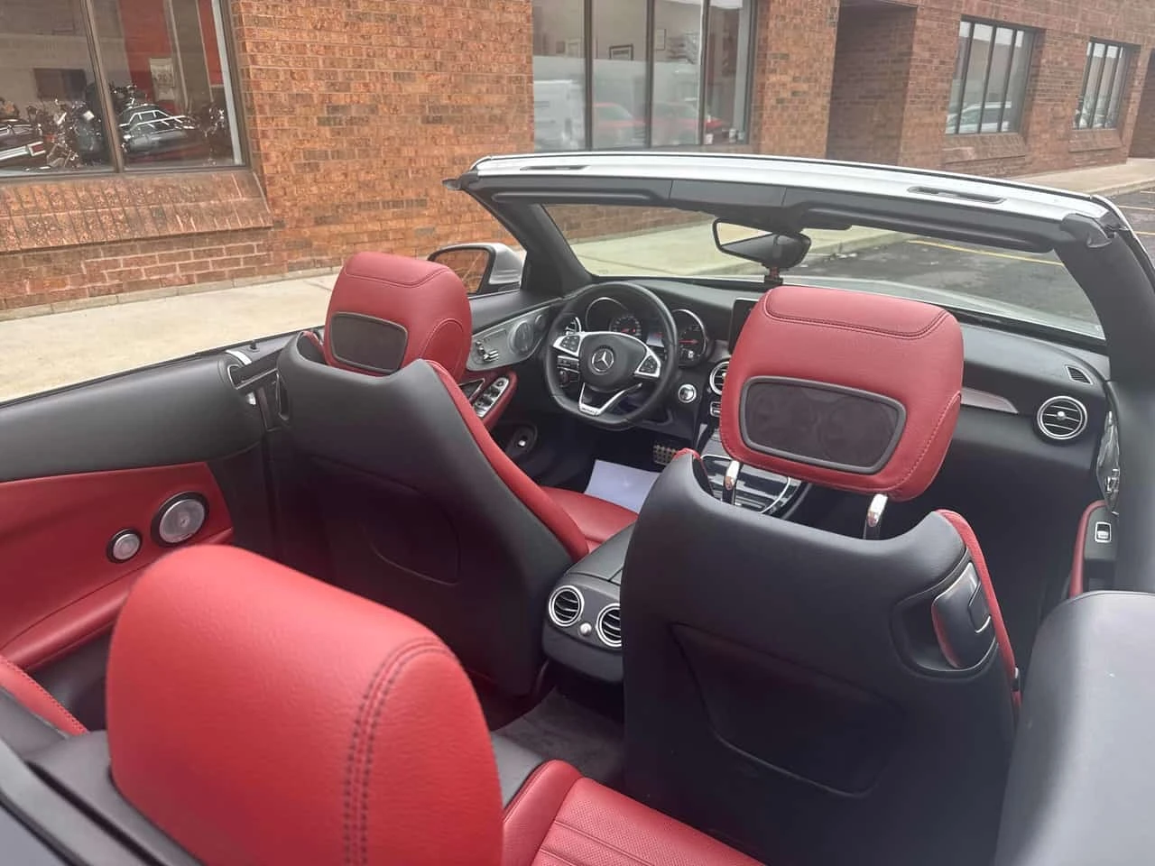 Mercedes-Benz C 300 * CARFAX * , снимка 17 - Автомобили и джипове - 56328921