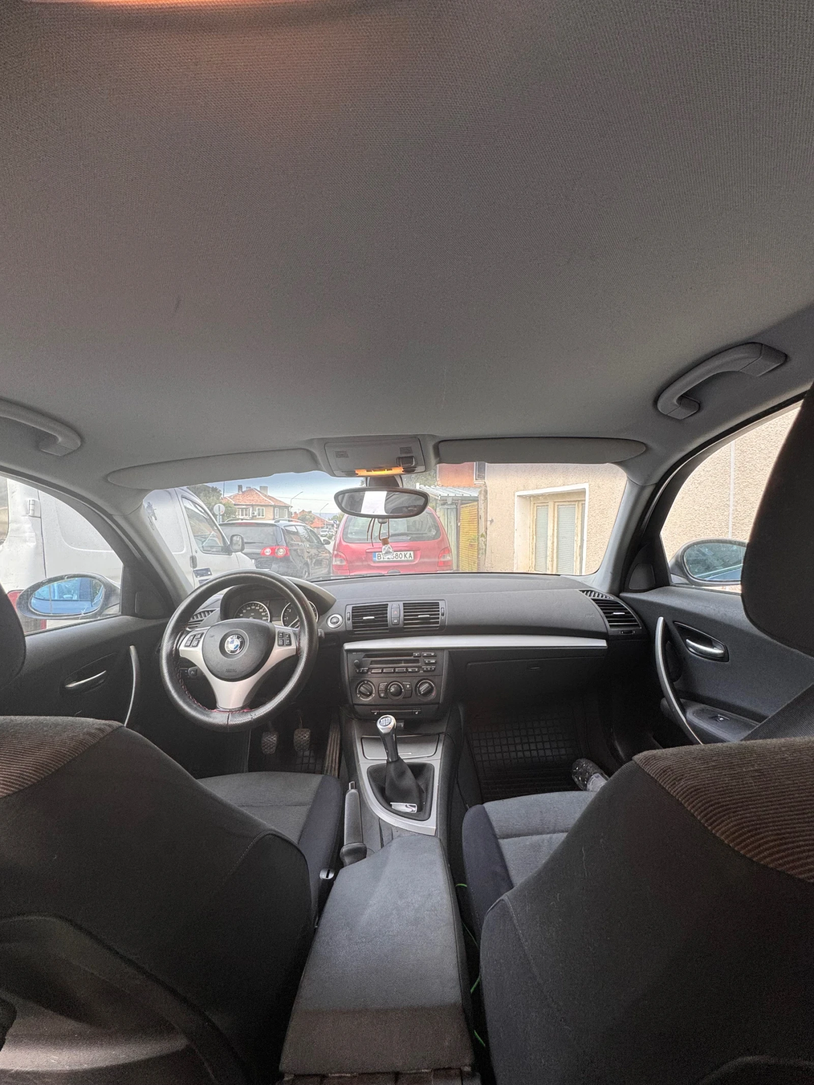 BMW 118, снимка 6 - Автомобили и джипове - 56451141
