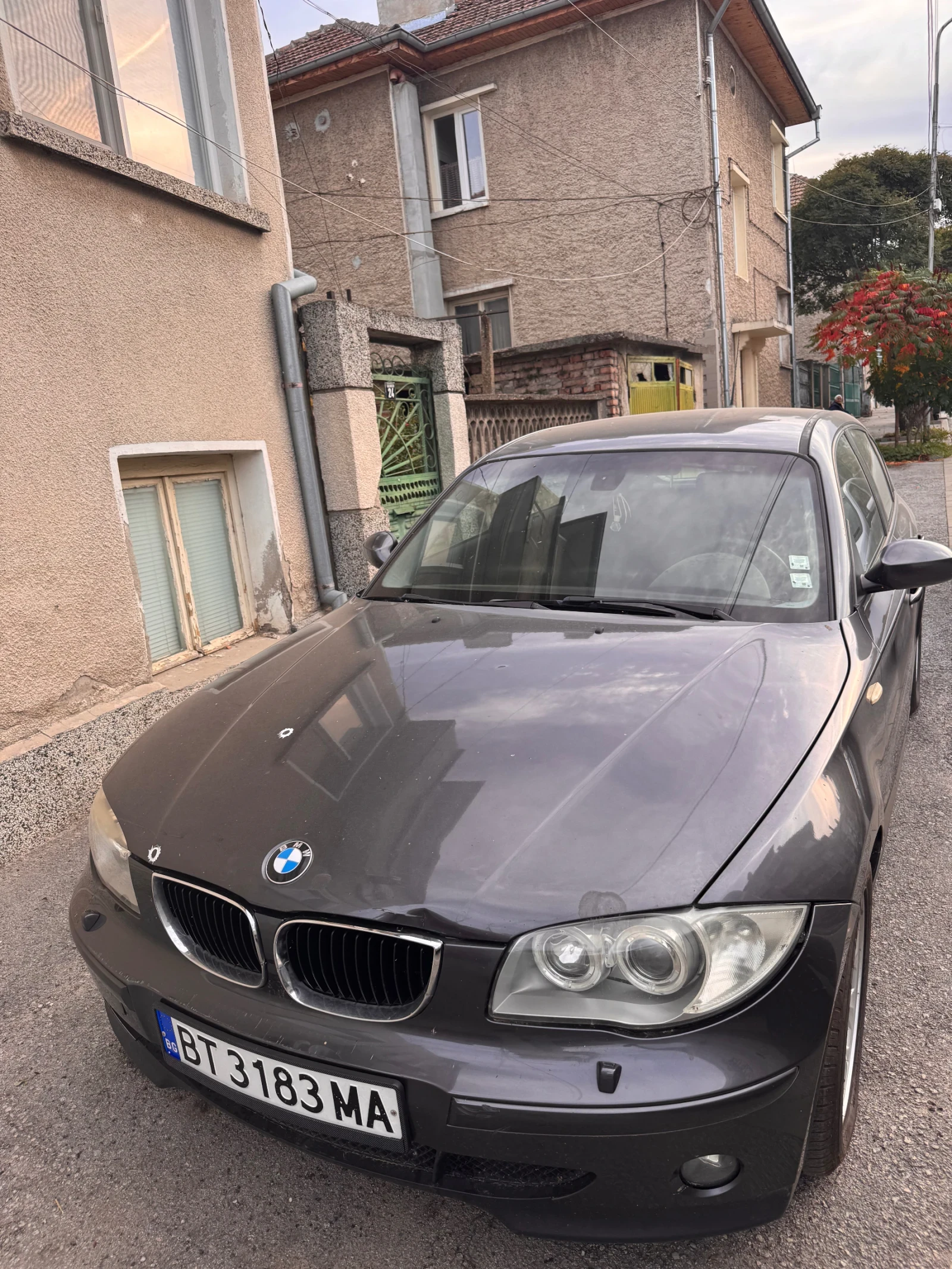 BMW 118, снимка 2 - Автомобили и джипове - 56451141