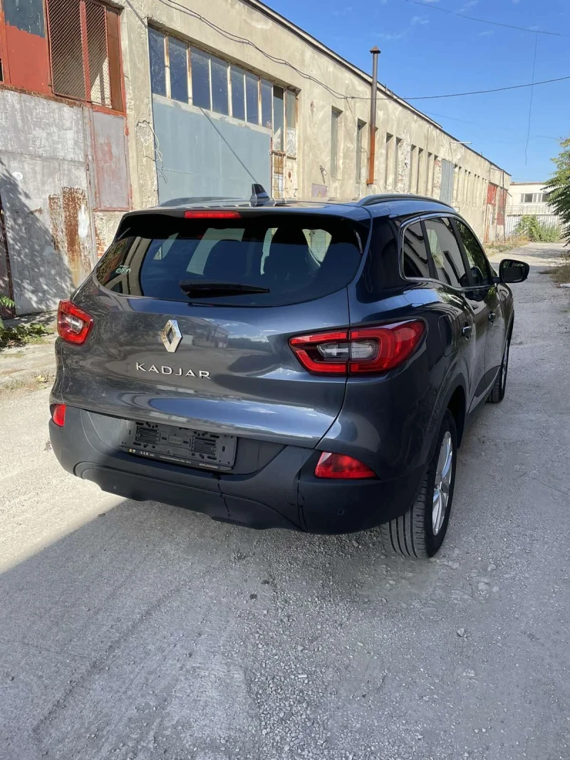 Renault Kadjar, снимка 3 - Автомобили и джипове - 52369989