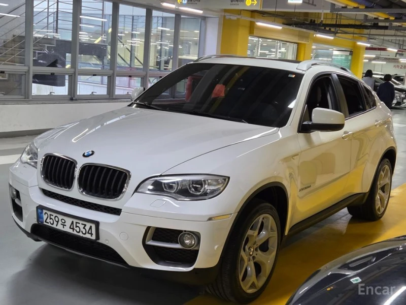 BMW X6, снимка 2 - Автомобили и джипове - 52714551