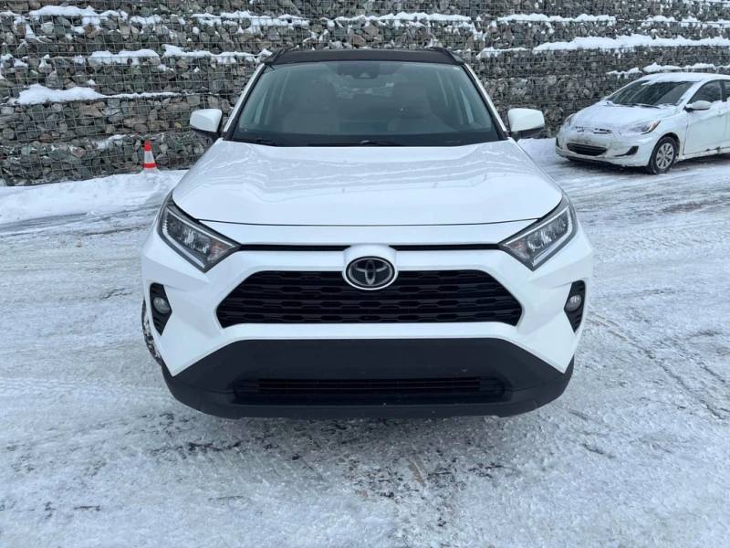 Toyota Rav4 * XLE AWD * CARFAX * БЕЗ ПЪРВОНАЧАЛНА ВНОСКА, снимка 6 - Автомобили и джипове - 52776925