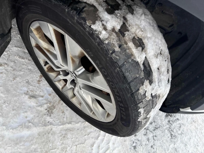 Toyota Rav4 * XLE AWD * CARFAX * БЕЗ ПЪРВОНАЧАЛНА ВНОСКА, снимка 7 - Автомобили и джипове - 52776925