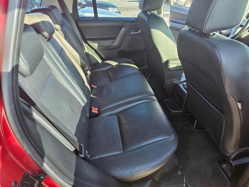 Land Rover Freelander 2.2D, снимка 12 - Автомобили и джипове - 52800642
