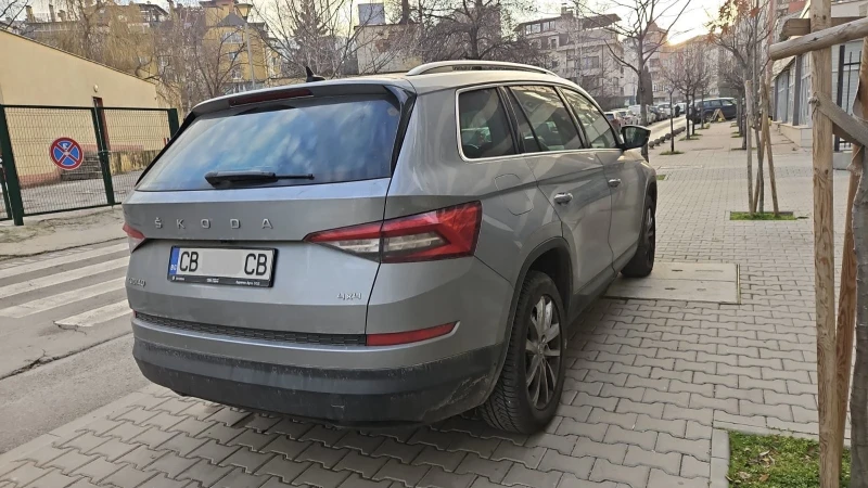 Skoda Kodiaq 2.0 TDI 4x4 200 k.s., снимка 3 - Автомобили и джипове - 52829564