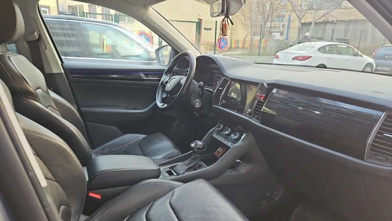 Skoda Kodiaq 2.0 TDI 4x4 200 k.s., снимка 5 - Автомобили и джипове - 52829564