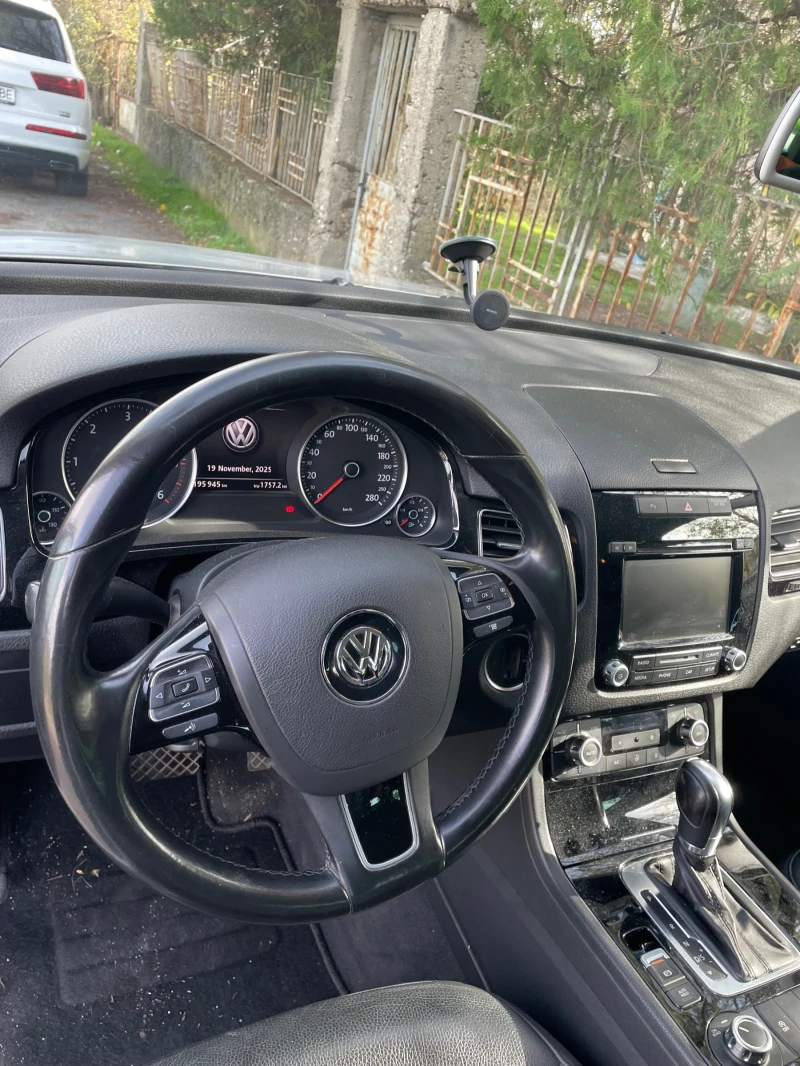 VW Touareg VW touareg 3.0 TDI 204ks, снимка 6 - Автомобили и джипове - 53087455