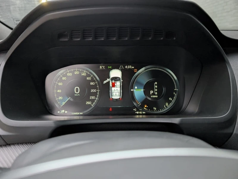 Volvo Xc90 * R Design * CARFAX* 360* 7 МЕСТЕН* ДИСТРОНИК, снимка 6 - Автомобили и джипове - 53308497