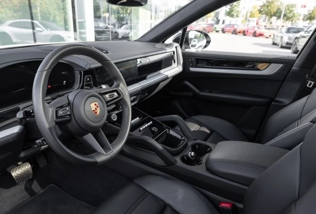 Porsche Cayenne E-Hybrid Coupe = Panorama= Гаранция, снимка 9 - Автомобили и джипове - 48042667