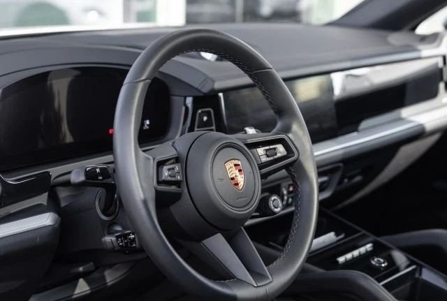 Porsche Cayenne E-Hybrid Coupe = Panorama= Гаранция, снимка 8 - Автомобили и джипове - 48042667