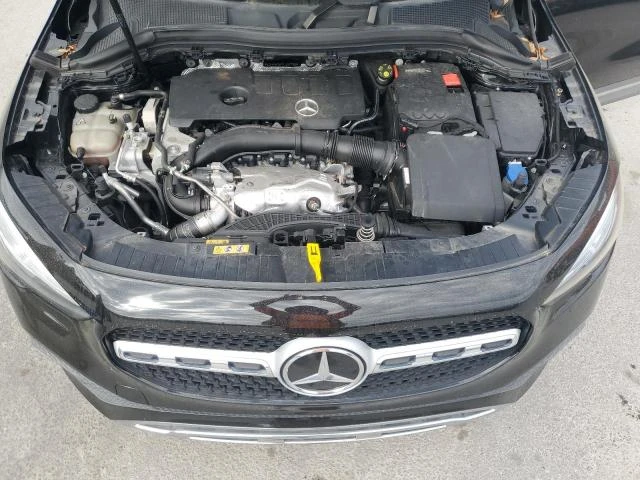 Mercedes-Benz GLA 250, снимка 12 - Автомобили и джипове - 49402684