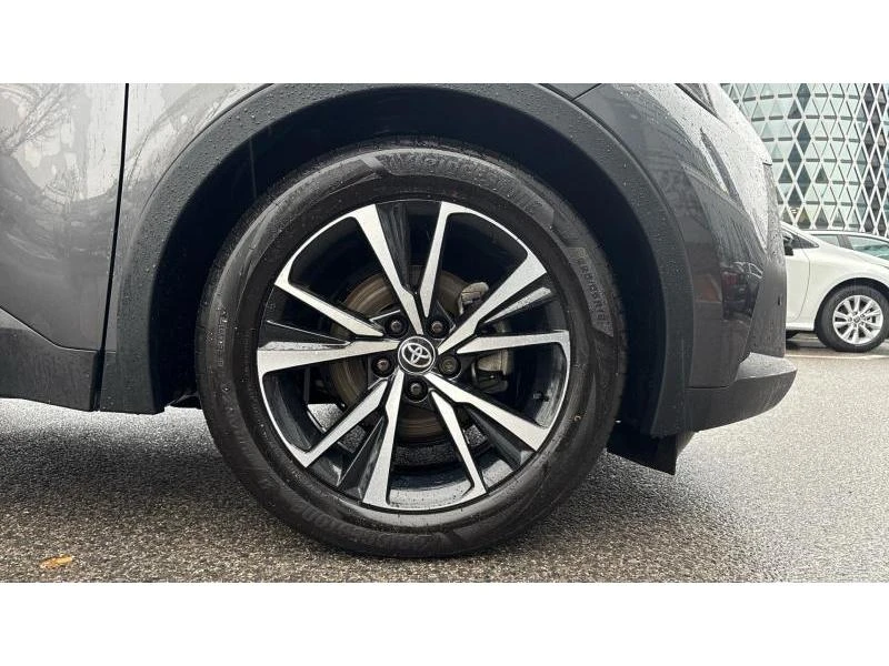 Toyota C-HR 1.8 HSD SELECTION, снимка 16 - Автомобили и джипове - 53297738