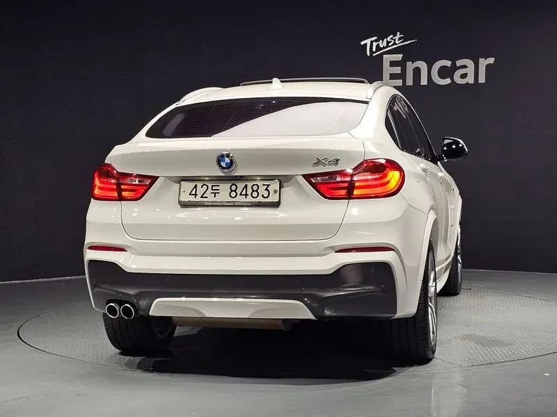 BMW X4 2.0d xDrive - САМО 30% АВАНС, снимка 4 - Автомобили и джипове - 56069939