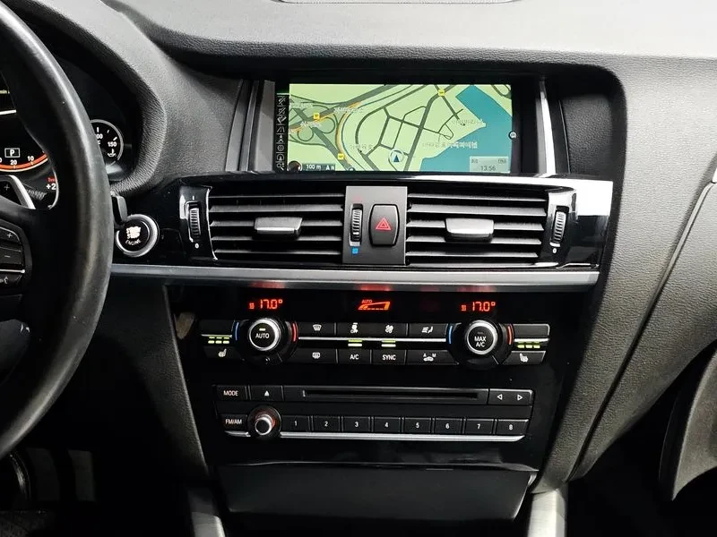 BMW X4 2.0d xDrive - САМО 30% АВАНС, снимка 16 - Автомобили и джипове - 56069939