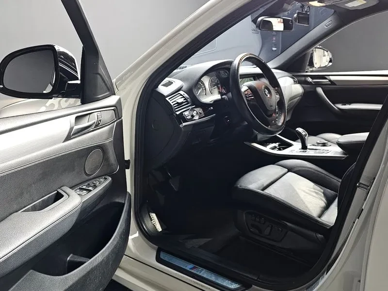 BMW X4 2.0d xDrive - САМО 30% АВАНС, снимка 10 - Автомобили и джипове - 56069939