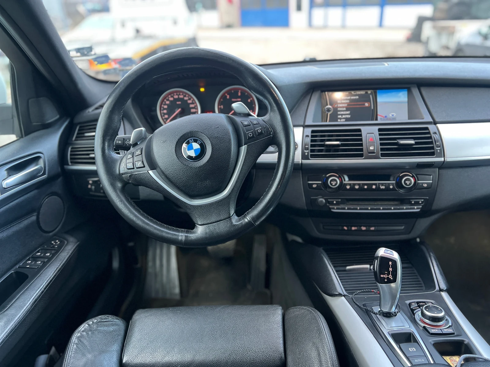 BMW X6  - изображение 8