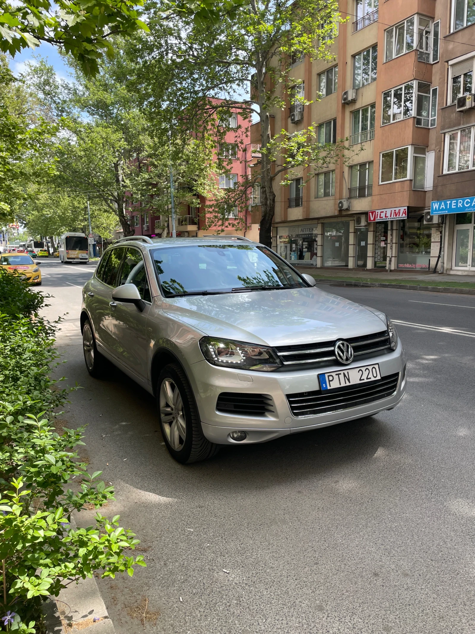 VW Touareg VW touareg 3.0 TDI 204ks, снимка 8 - Автомобили и джипове - 54457758