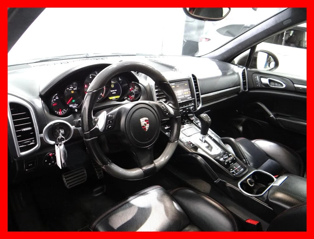 Porsche Cayenne Turbo * HeadUp * AвтоКредит* (ЦЕНА ДО БГ) - изображение 9