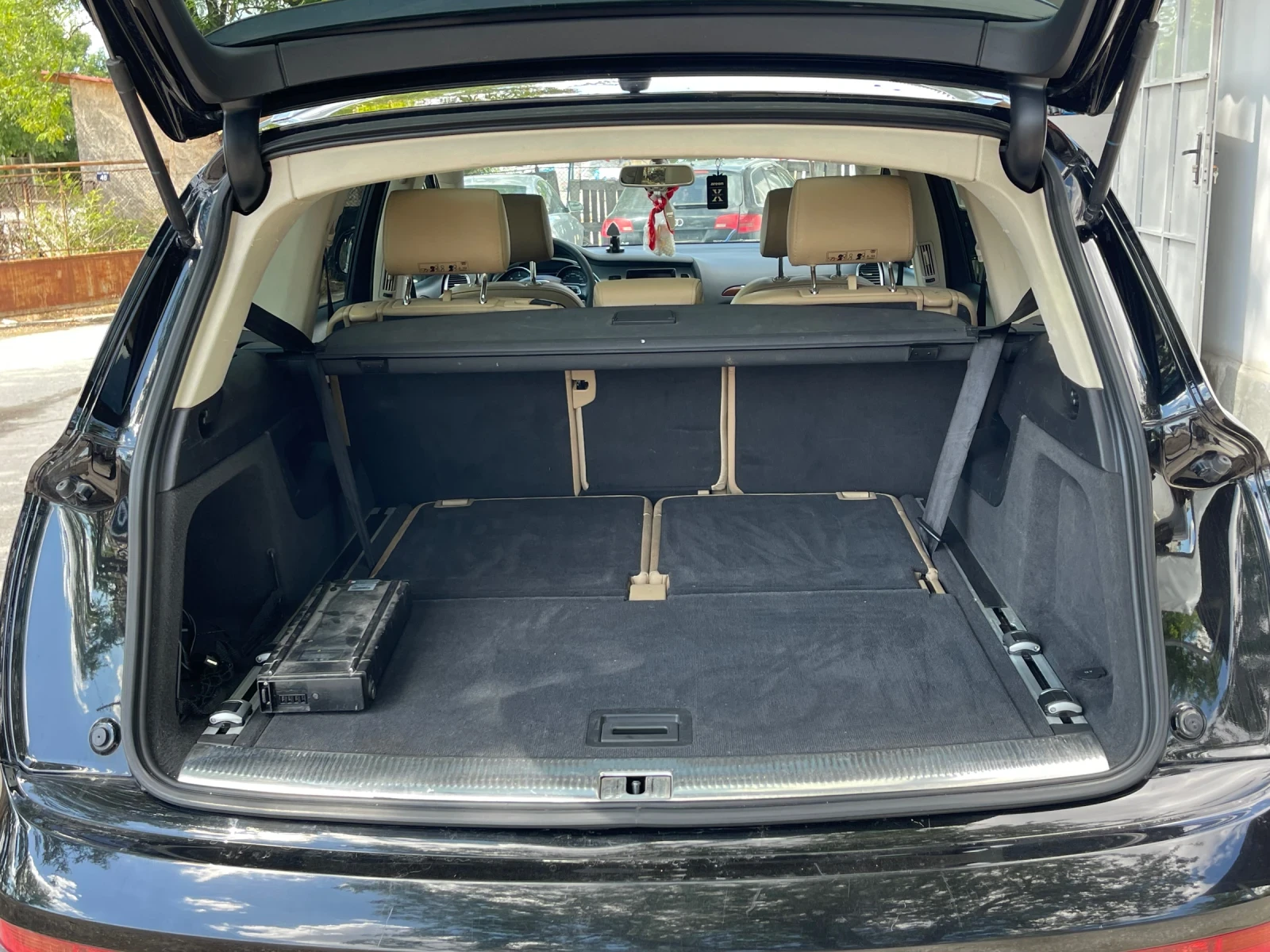 Audi Q7, снимка 12 - Автомобили и джипове - 53997266