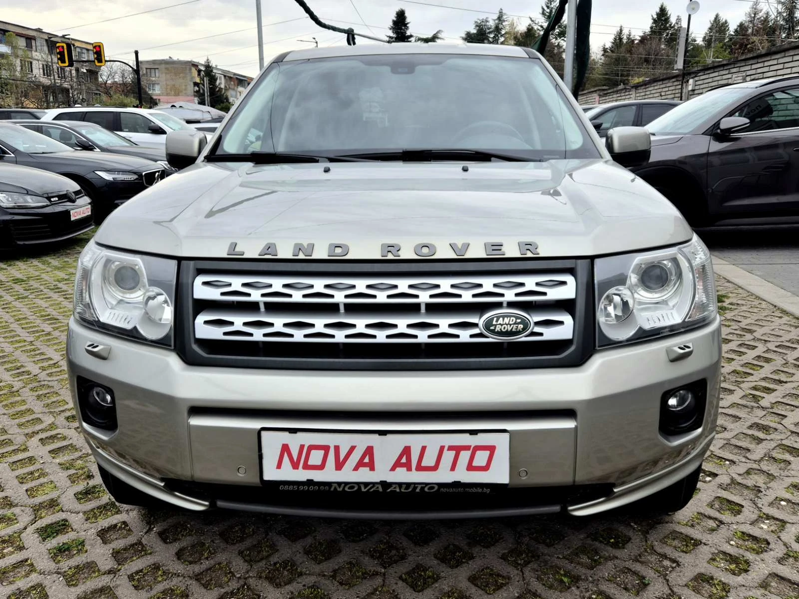 Land Rover Freelander 2.2D-4X4-FACE LIFT-AUTOMATIC, снимка 6 - Автомобили и джипове - 54220888