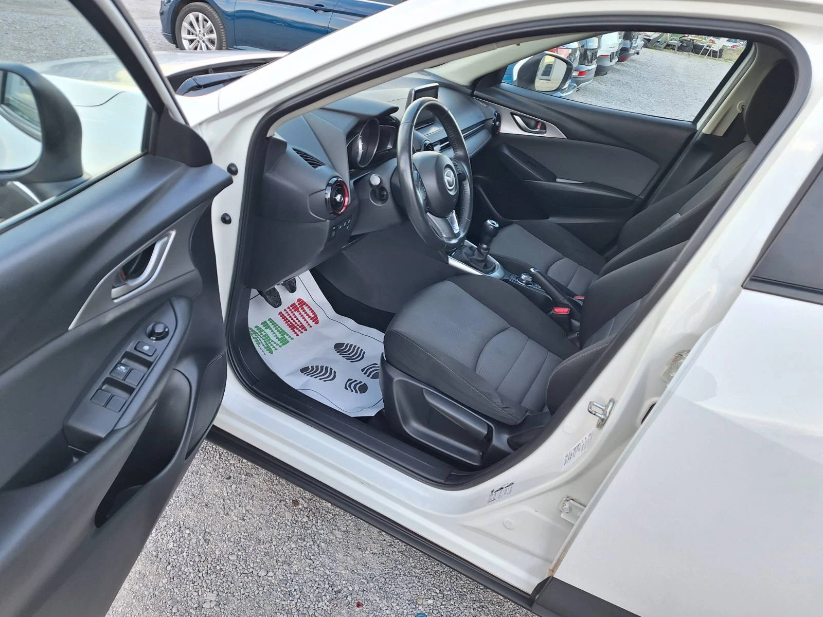 Mazda CX-3 1.5D-EURO 6, снимка 9 - Автомобили и джипове - 54598115