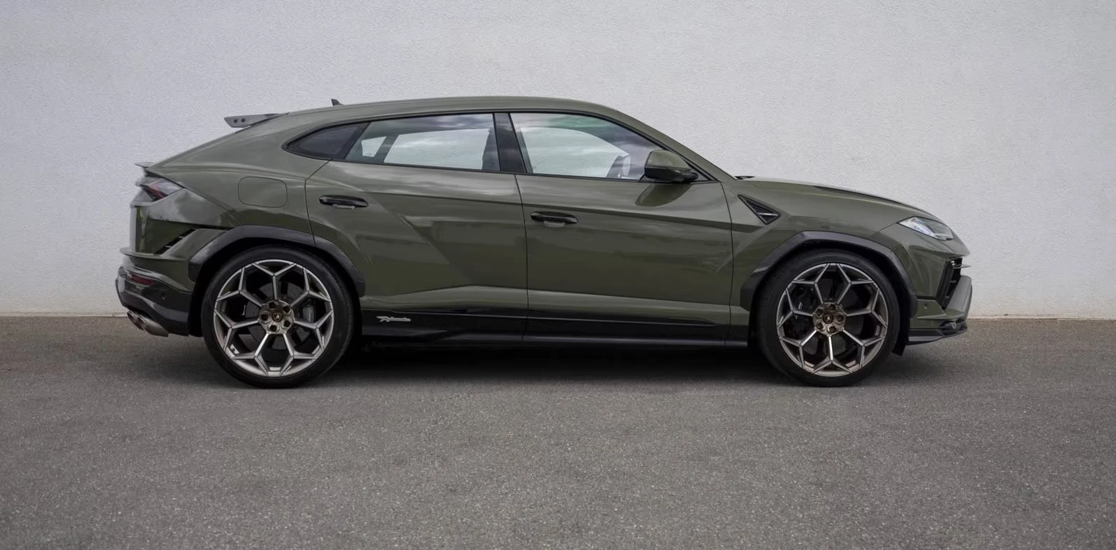 Lamborghini Urus Performante Verde Turbine Lucido, снимка 4 - Автомобили и джипове - 54616112