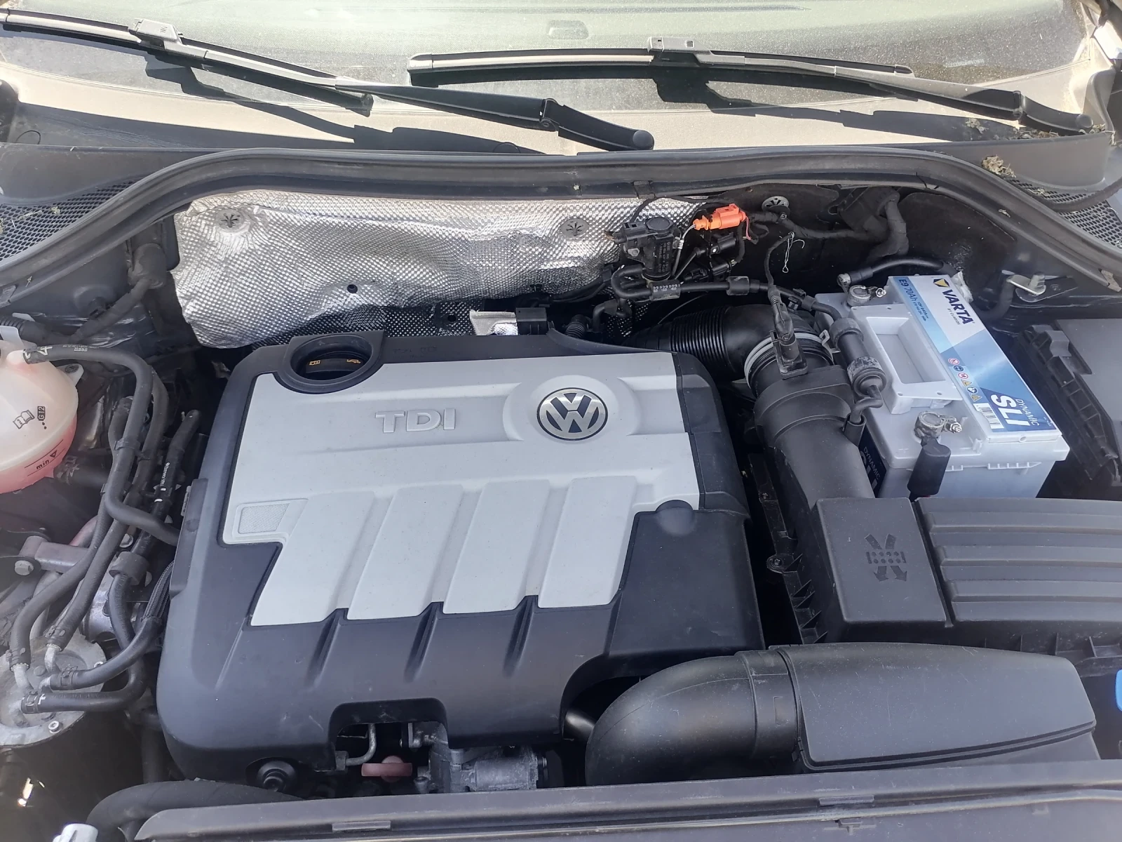VW Tiguan 2, 0TDI 4x4, снимка 14 - Автомобили и джипове - 54866682