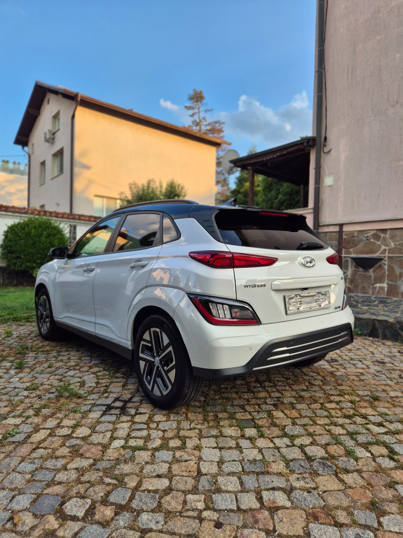 Hyundai Kona Premium 73 000km термо помпа, снимка 5 - Автомобили и джипове - 55343241