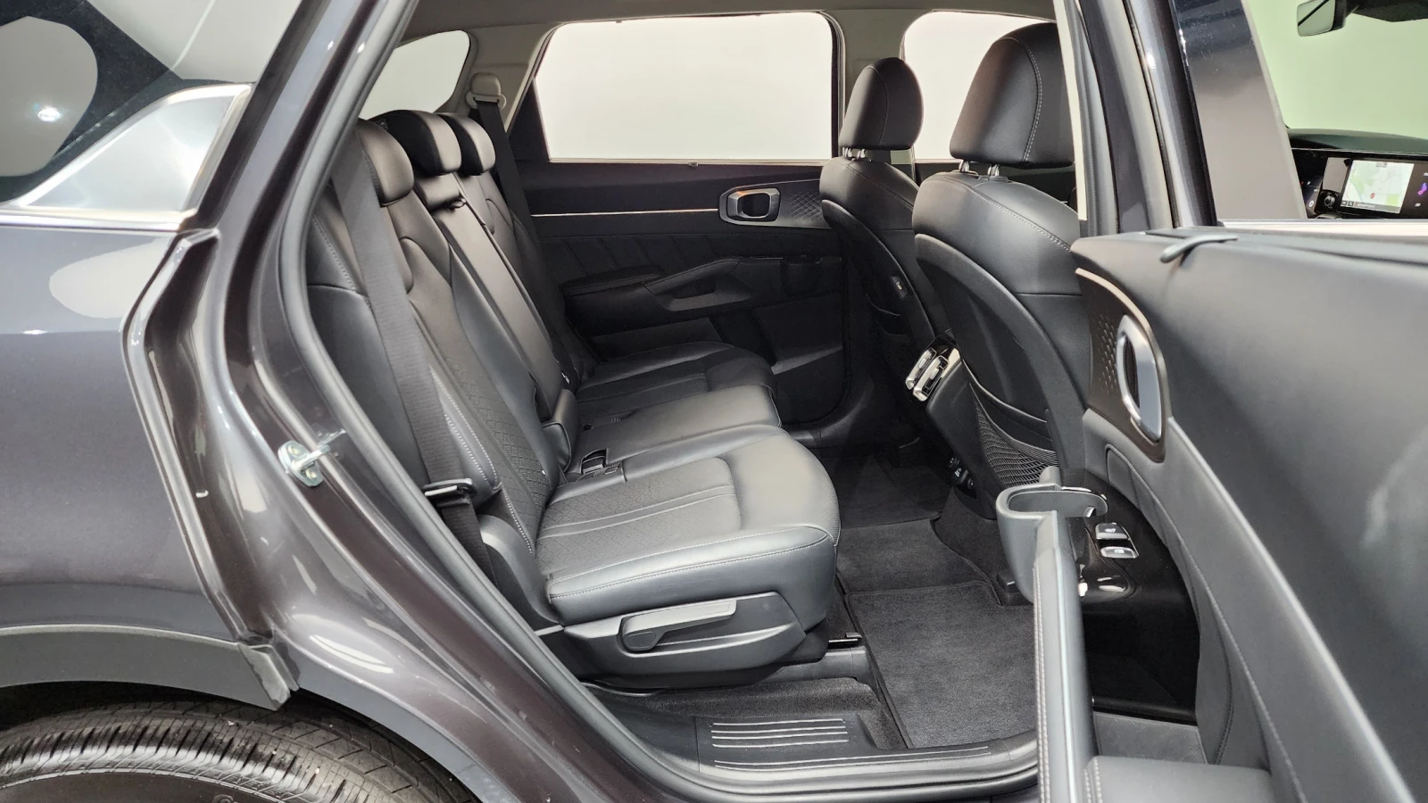 Kia Sorento 2.2 Diesel 2WD Noblesse autogeorge.com, снимка 10 - Автомобили и джипове - 55708904