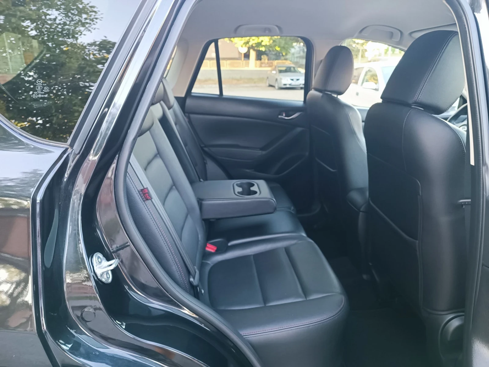 Mazda CX-5 2.0i-160кс-ШВЕЙЦАРИЯ-АВТОМАТ-4Х4-KEYLESS-NAVI, снимка 12 - Автомобили и джипове - 56107851