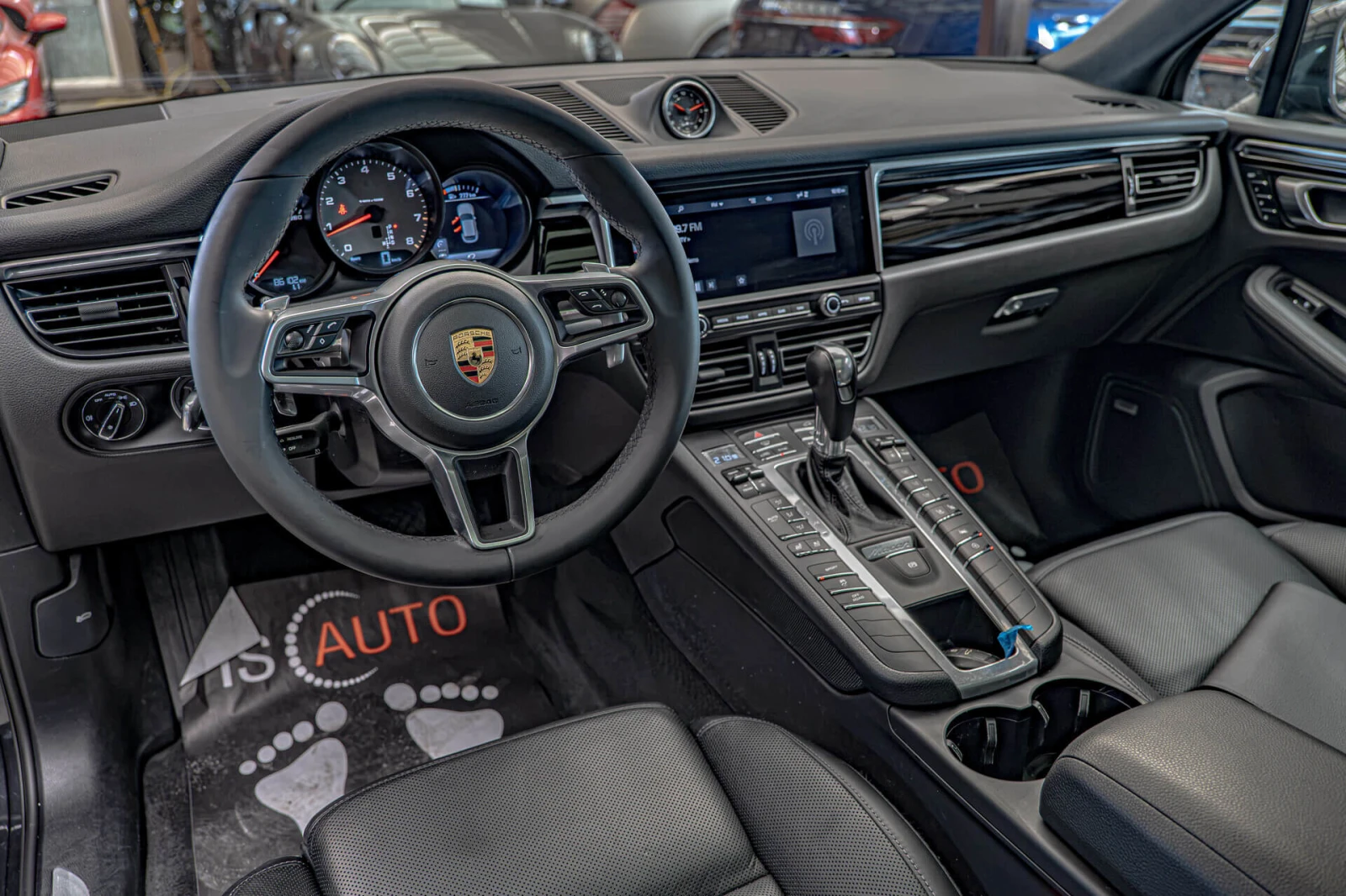 Porsche Macan S/BOSE/Sport Chrono/Обдухване/Панорама/Камера, снимка 11 - Автомобили и джипове - 56271093