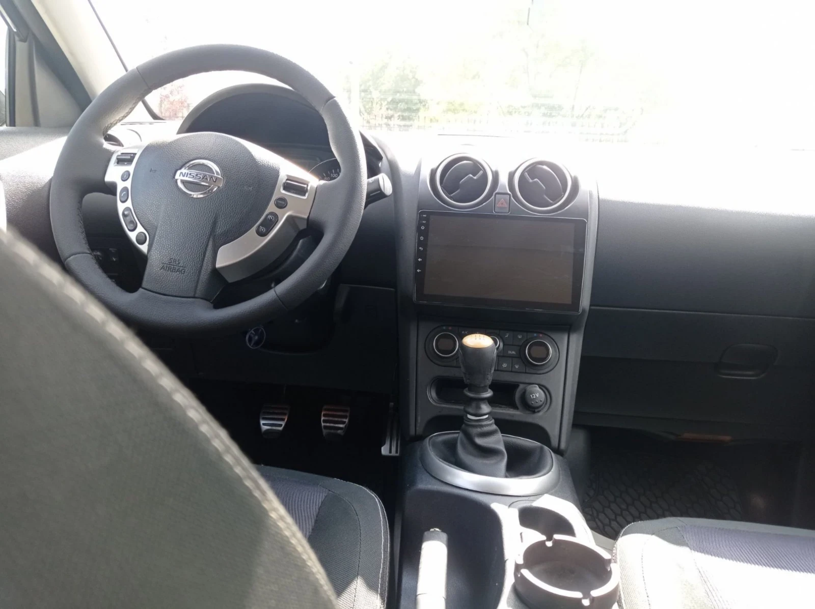Nissan Qashqai 1, 5dci , снимка 9 - Автомобили и джипове - 56272903
