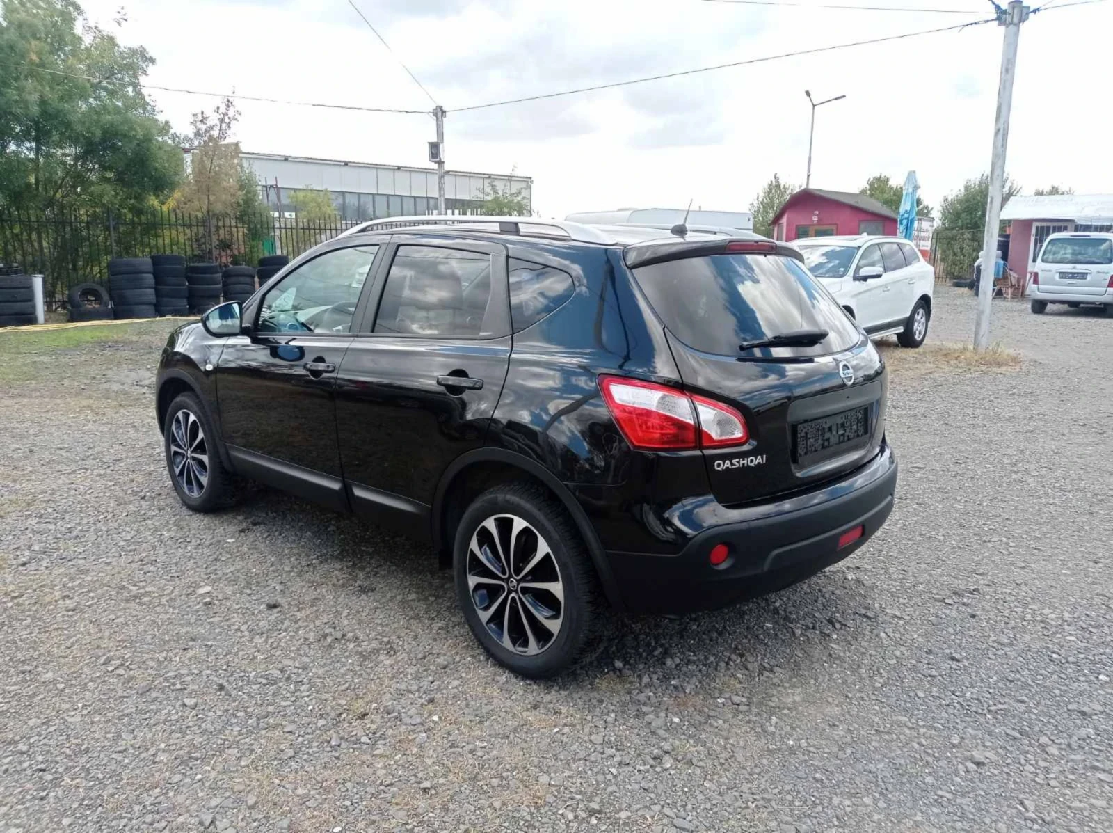 Nissan Qashqai 1, 5dci , снимка 4 - Автомобили и джипове - 56272903