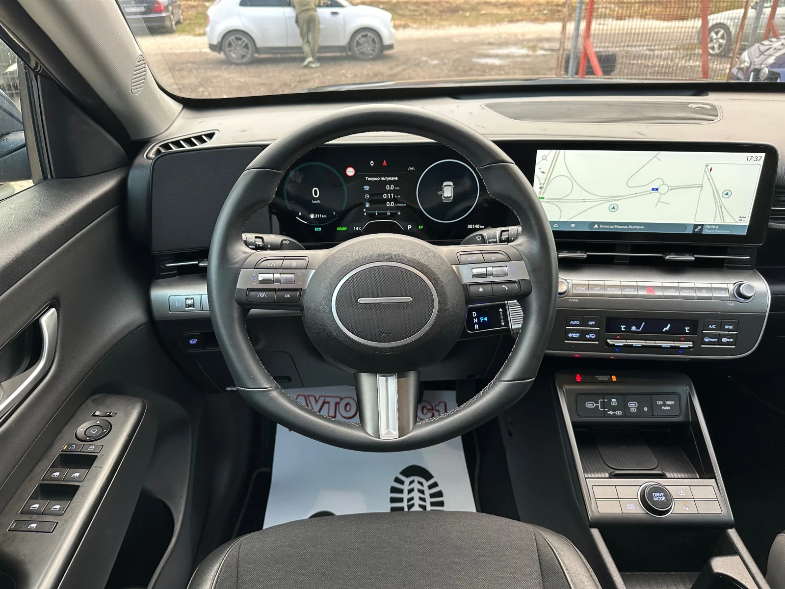 Hyundai Kona Бензин Хибрид, снимка 13 - Автомобили и джипове - 56743779