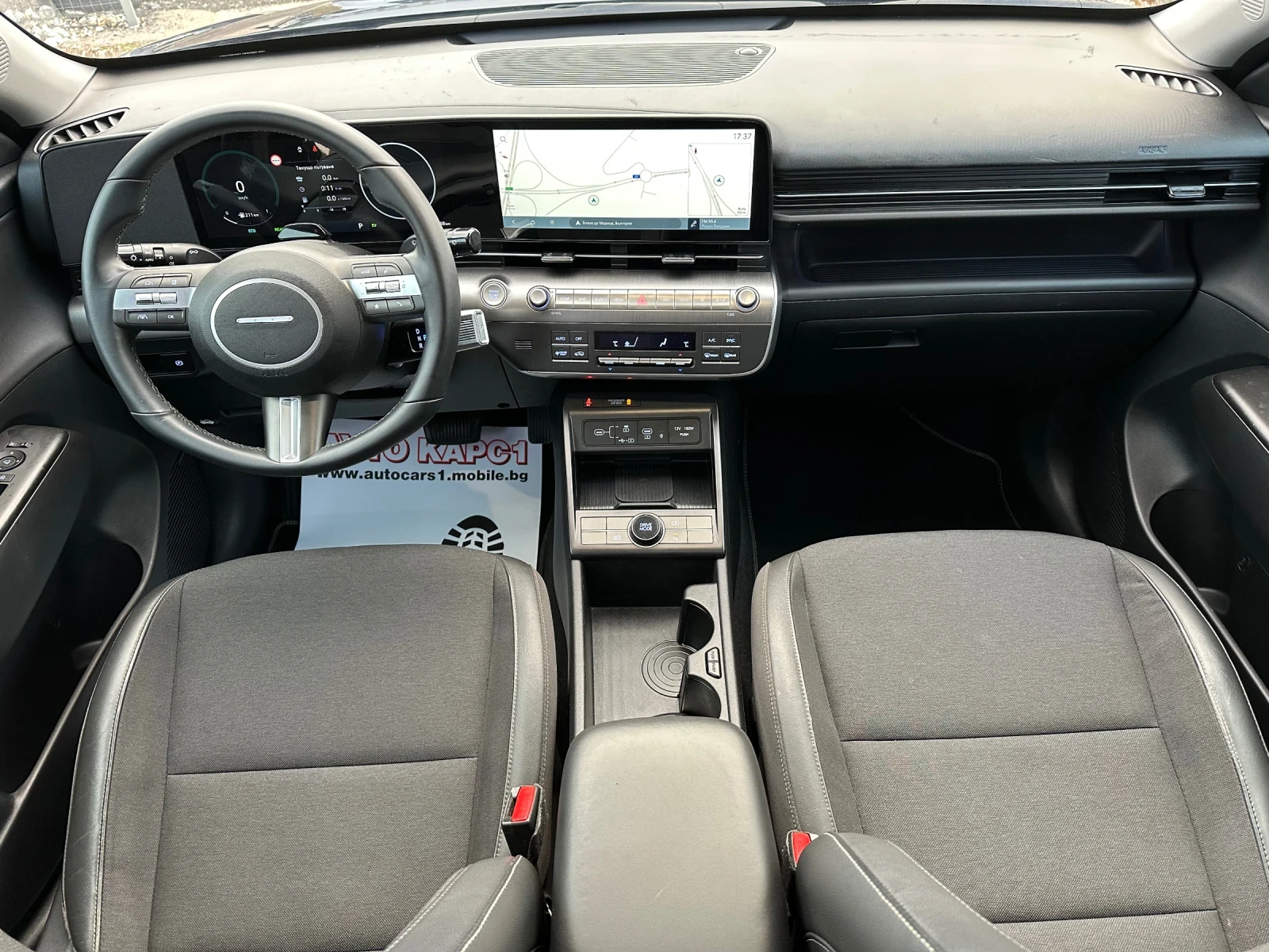 Hyundai Kona Бензин Хибрид, снимка 12 - Автомобили и джипове - 56743779