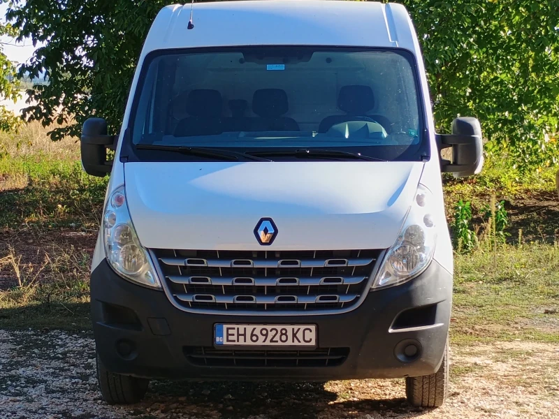 Renault Master, снимка 1 - Бусове и автобуси - 47497928