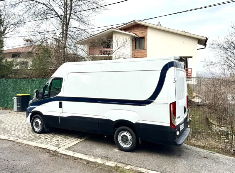 Iveco 35s13 Климатик , снимка 2 - Бусове и автобуси - 53271228