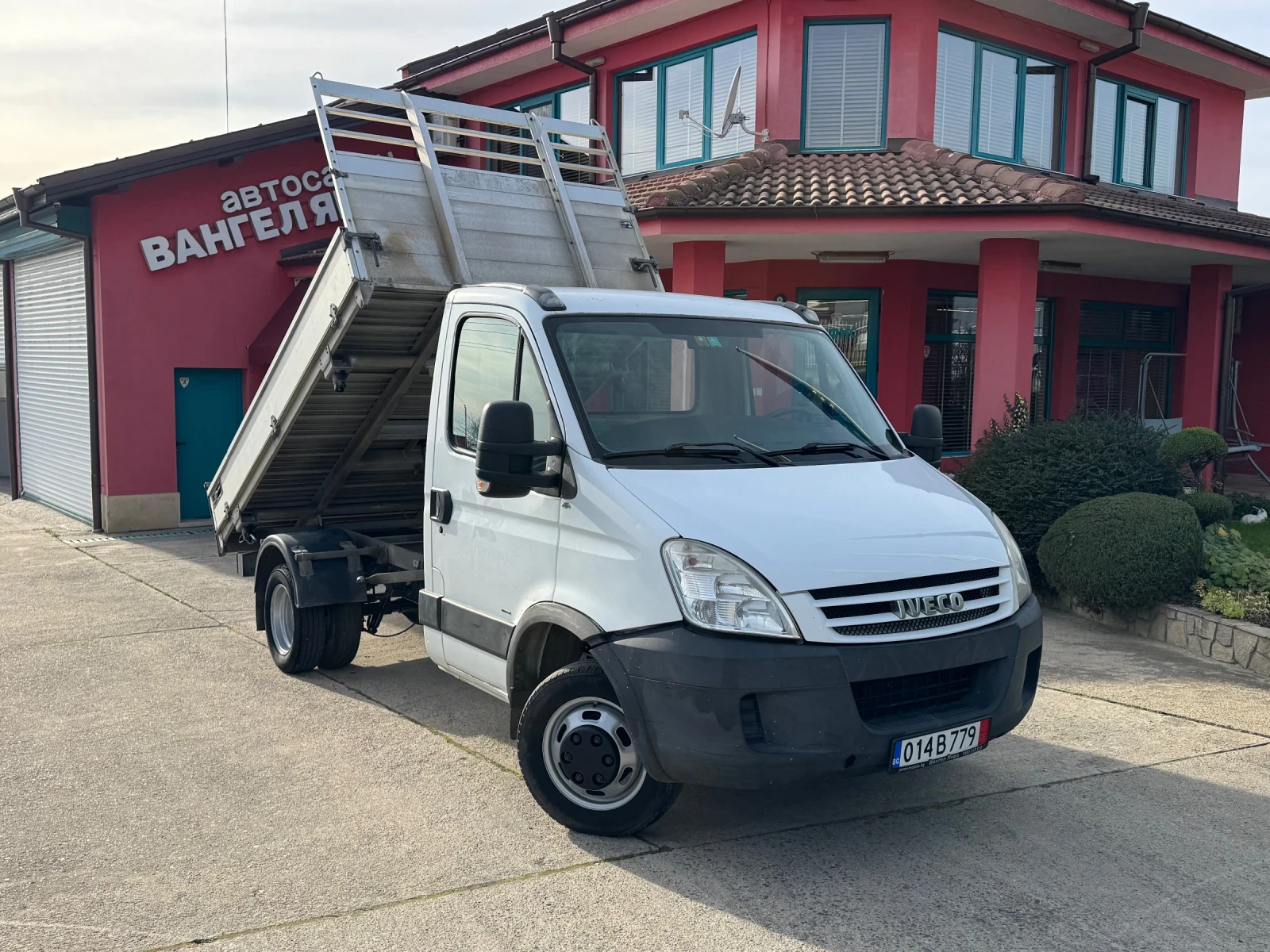 Iveco Daily 3.0HPI* 35C15* Тристранен самосвал* 3.20 метра кош, снимка 1