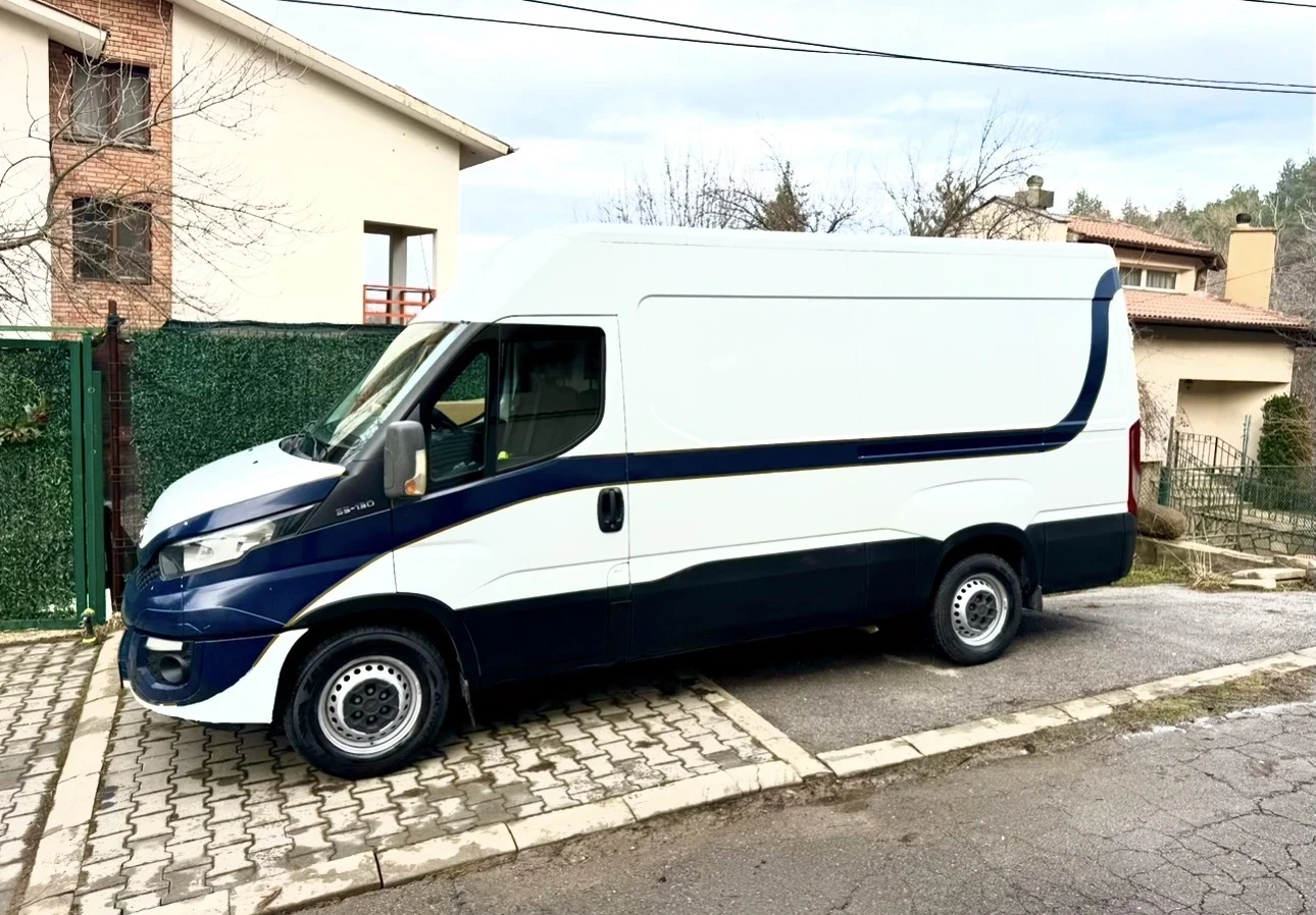Iveco 35s13 Климатик, Мултимедия, Камера