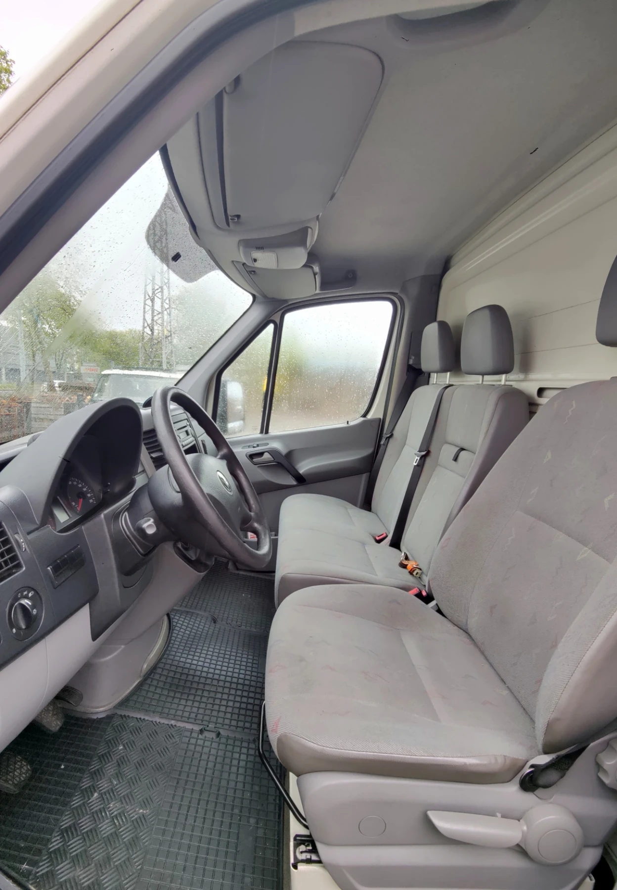 VW Crafter, снимка 13 - Бусове и автобуси - 56074113
