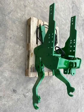 Трактор John Deere ПРЕДЕН НАВЕС ЗА 6 серия всички модели, снимка 5