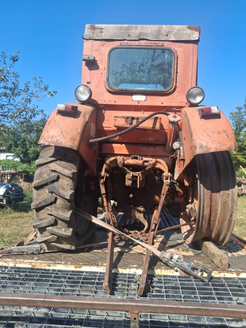 Трактор Т Т-40, снимка 4 - Селскостопанска техника - 53025581