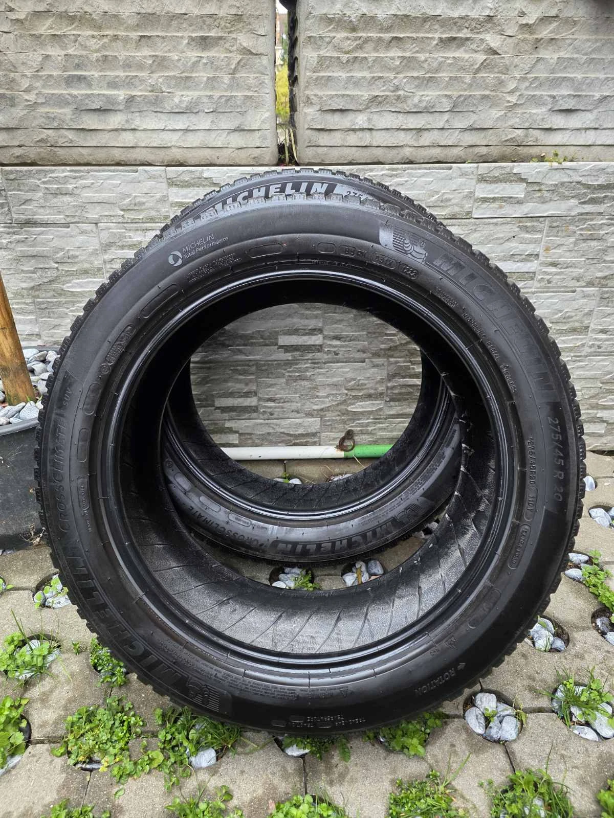 Гуми Всесезонни 275/45R20, снимка 5 - Гуми и джанти - 56746198