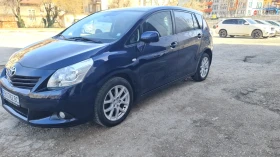 Toyota Verso 1.8 valvematic keyless 7места, снимка 3
