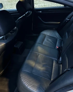 BMW 320, снимка 11