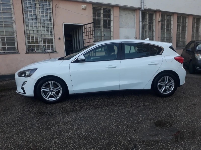 Ford Focus 1.5 120к.с. автомат, снимка 6 - Автомобили и джипове - 40687023