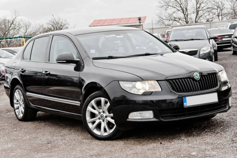 Skoda Superb 1.8TSI, снимка 2 - Автомобили и джипове - 44264700